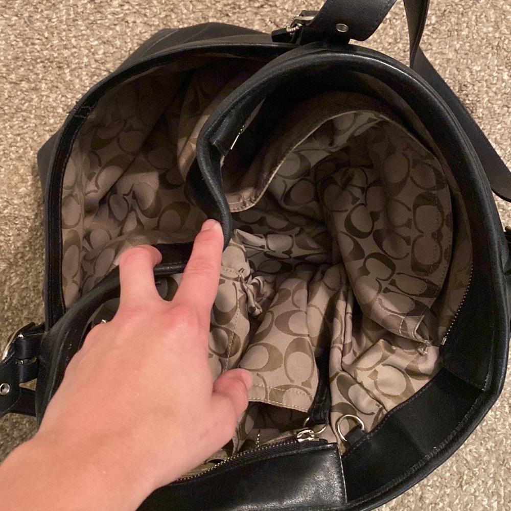 Large Coach Bag - Picture 10 of 16